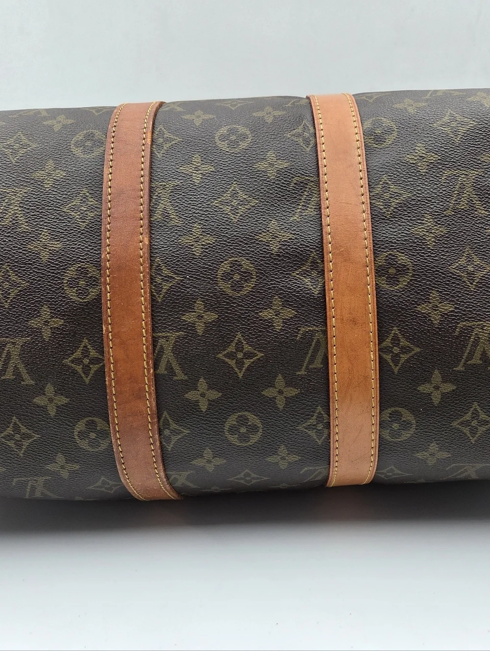 LOUIS VUITTON Monogram Keepall Bandouliere 45 Boston Bag.